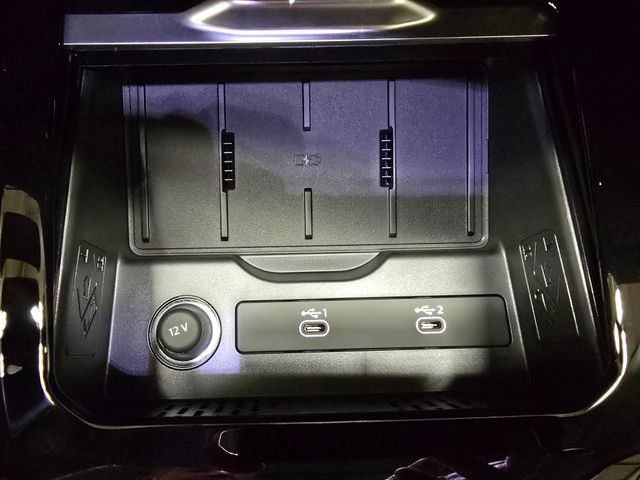 New 2026 Audi Q3 quattro 2.0T AWD/4WD image 24