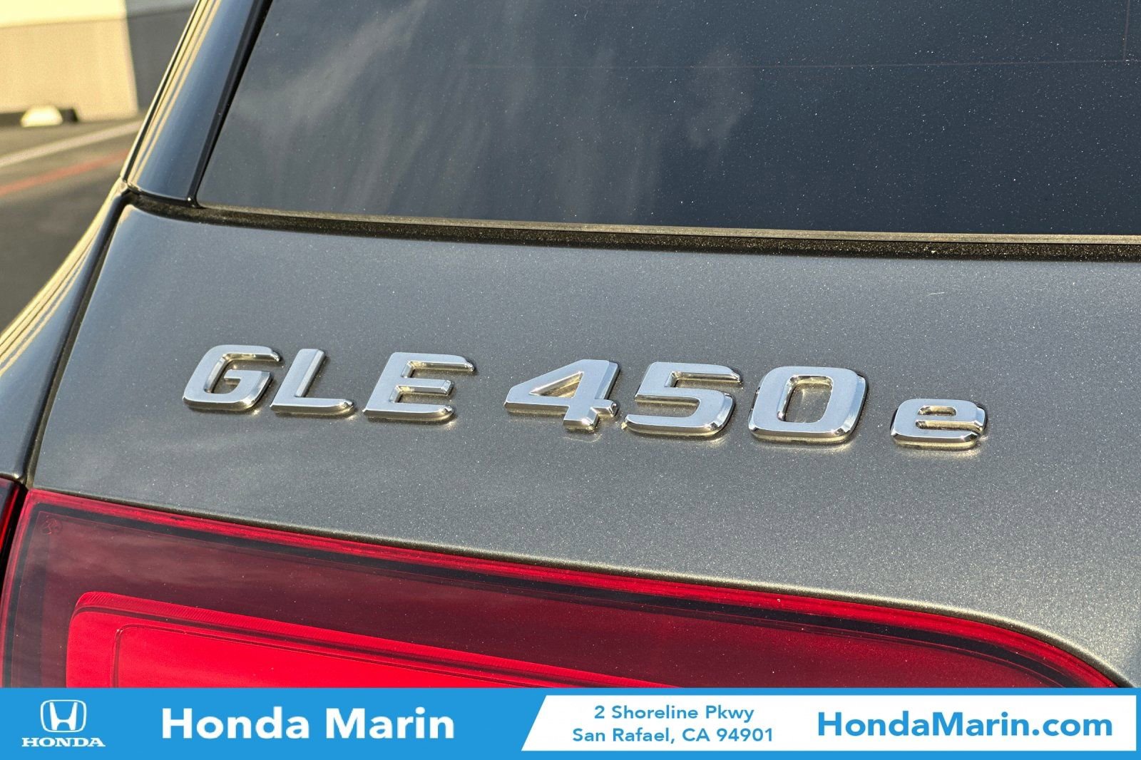 Used 2024 Mercedes-Benz GLE 450e 4MATIC image 35