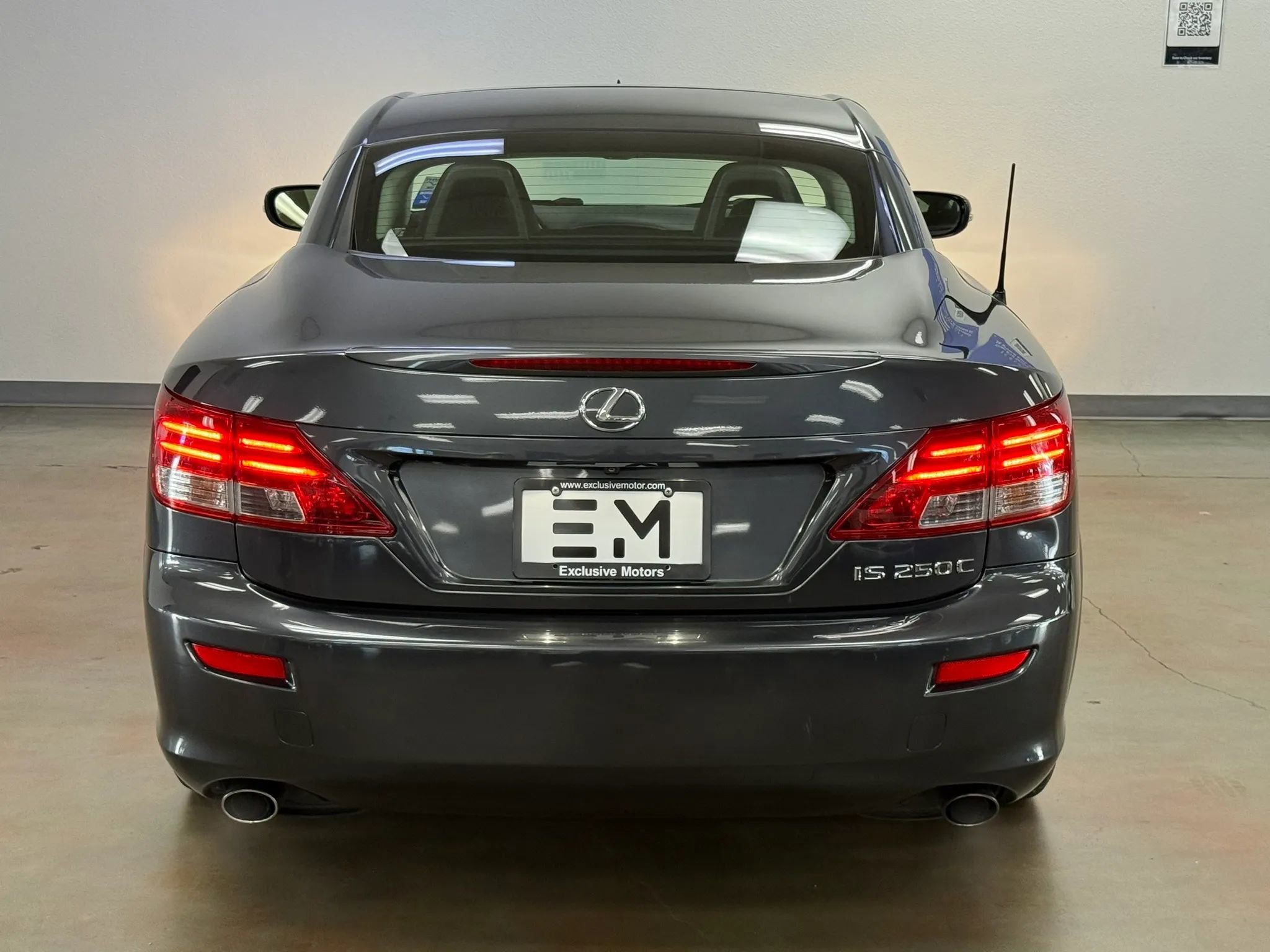 Used 2011 Lexus IS 250C w/ Luxury Pkg RWD image 6