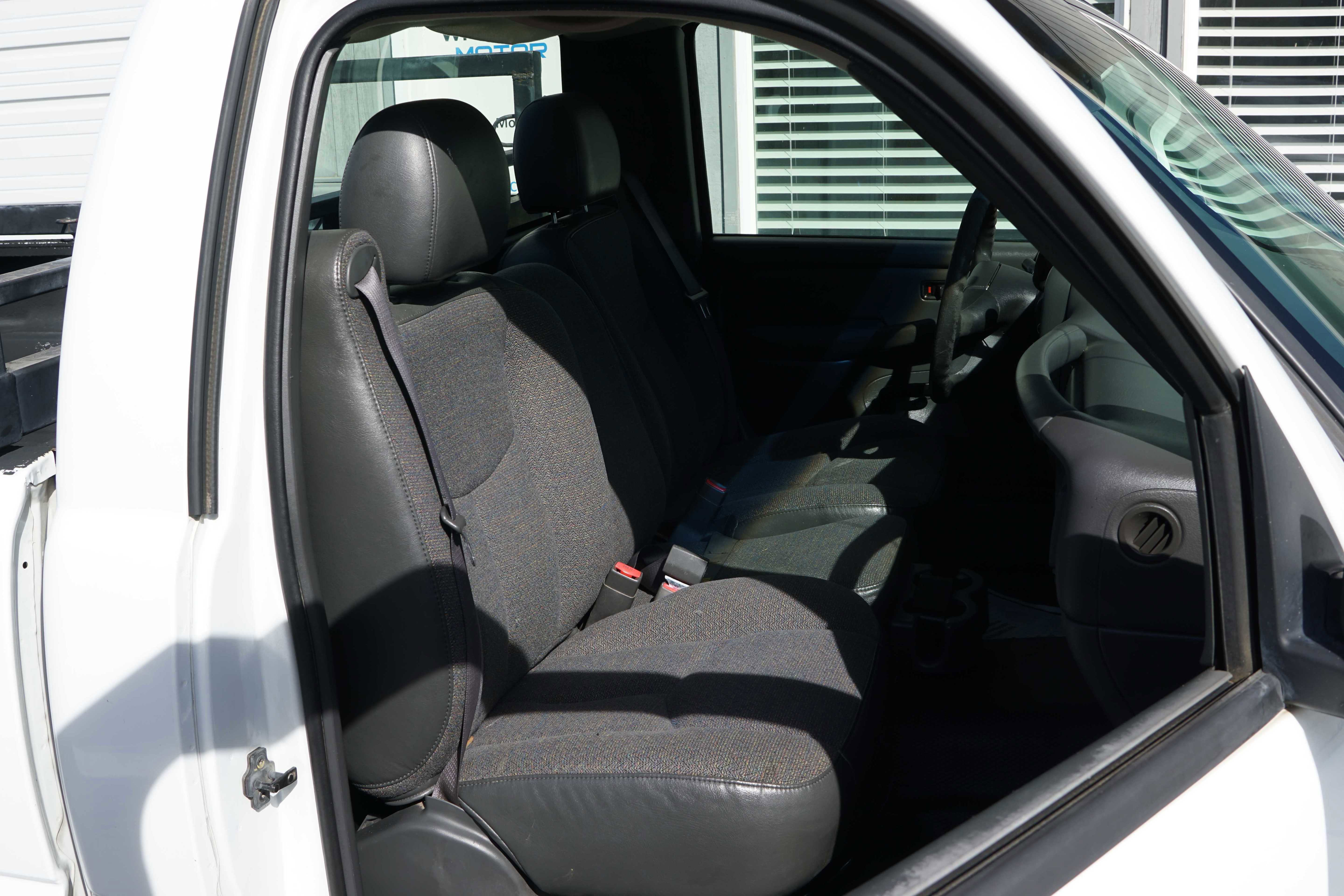 Used 2003 GMC Sierra 1500 W/T image 29