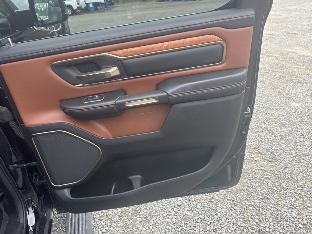 Used 2023 RAM 1500 Limited image 9