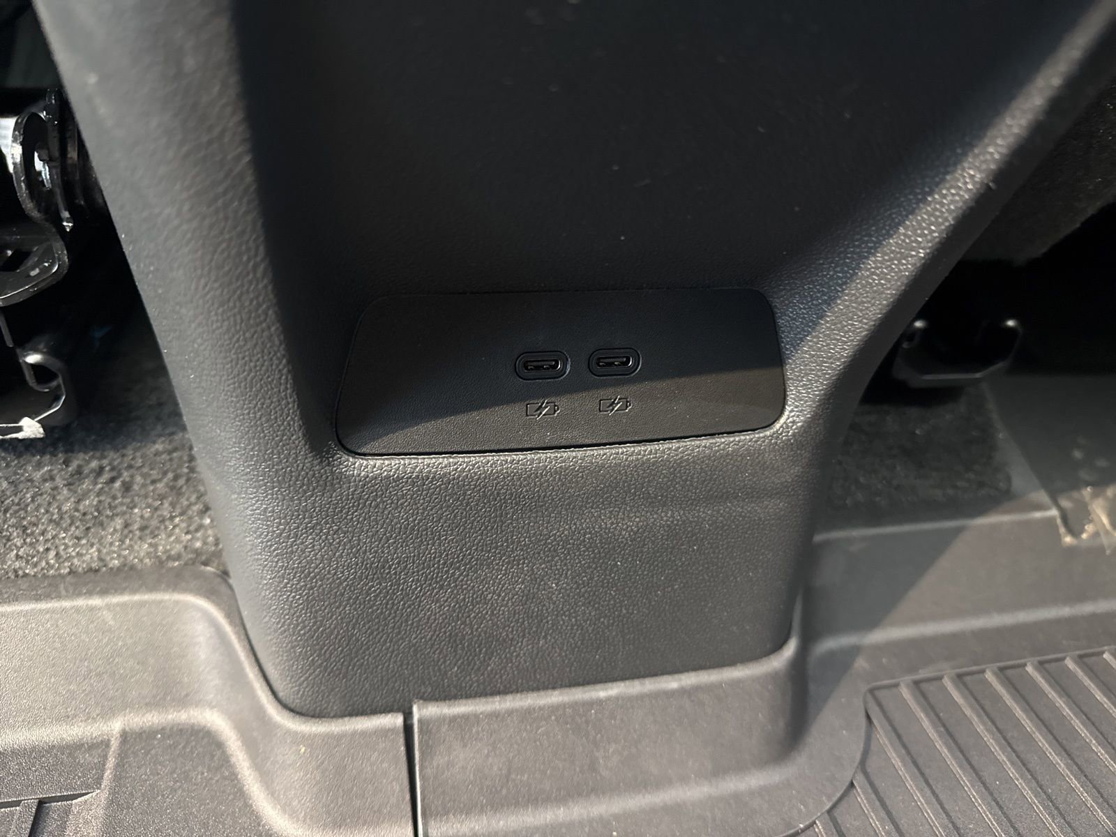 New 2026 Chevrolet Equinox ACTIV w/ Convenience Package III image 15