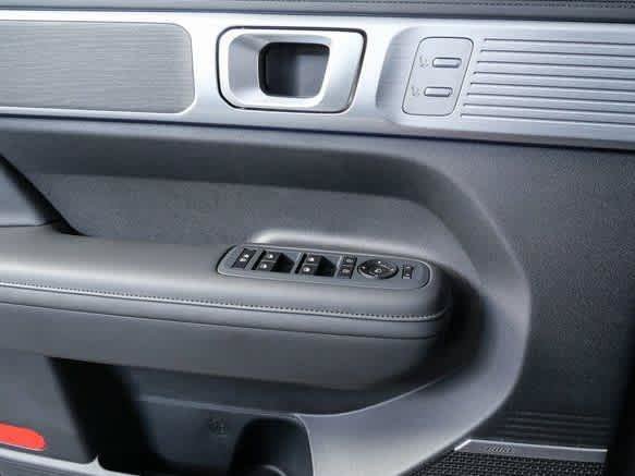 New 2026 Hyundai Santa Fe Limited FWD image 31