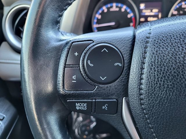 Used 2018 Toyota RAV4 Adventure image 16