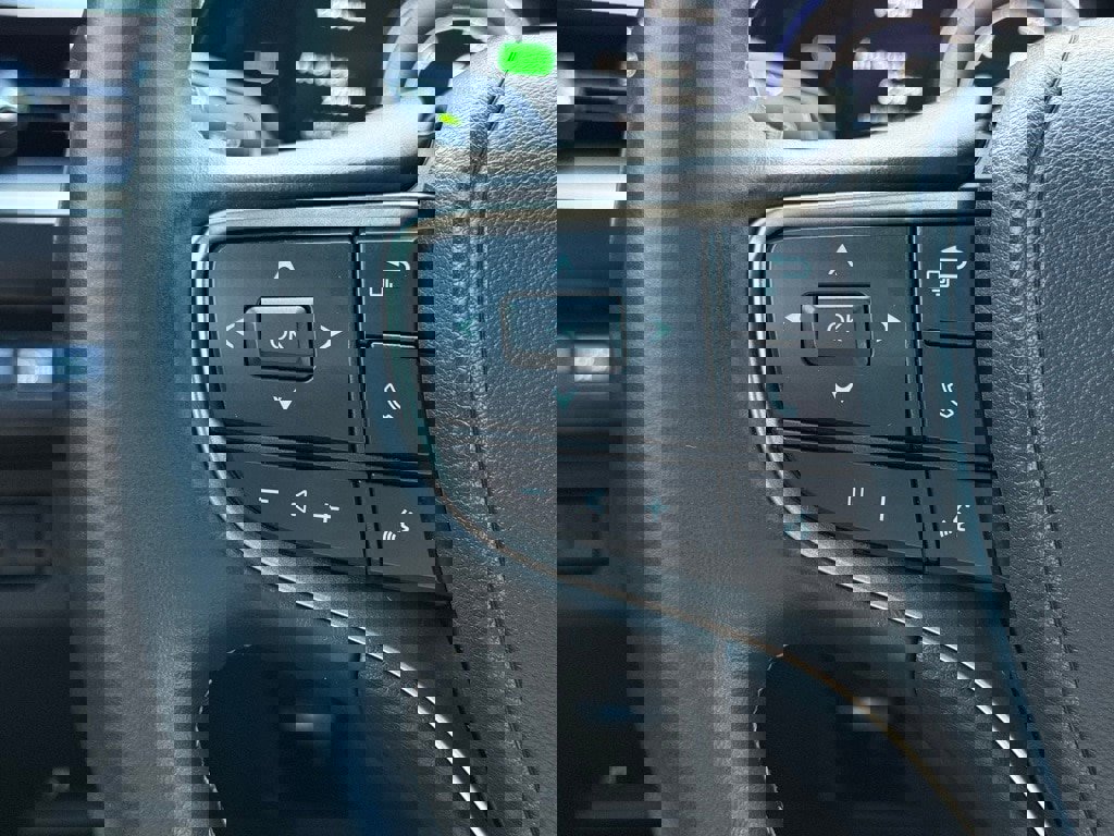 Certified 2022 Lexus UX 250h image 27