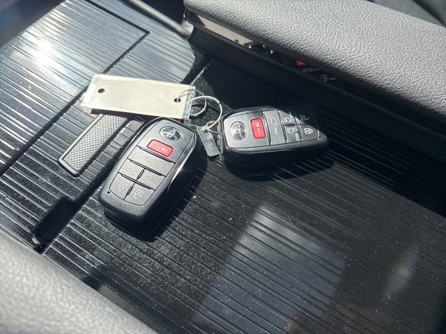 New 2026 Toyota Sienna XLE Woodland Edition AWD/4WD image 27
