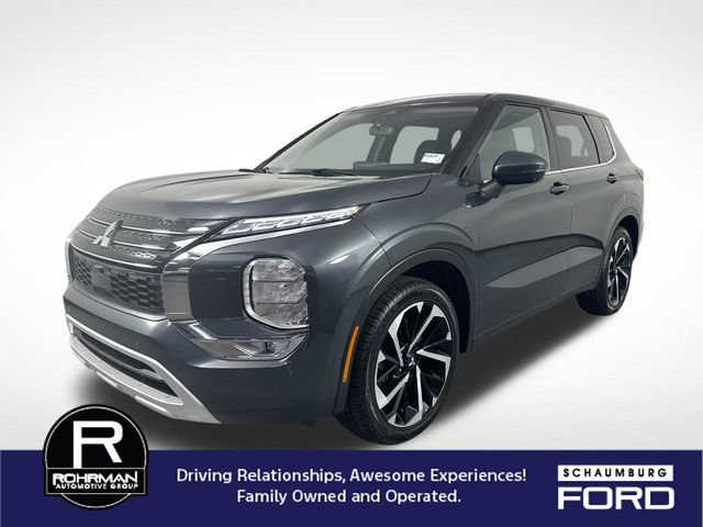 Used 2024 Mitsubishi Outlander SE AWD/4WD image 2