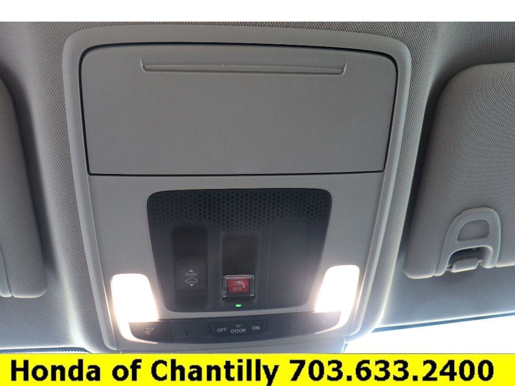 Used 2025 Honda Accord SE image 9