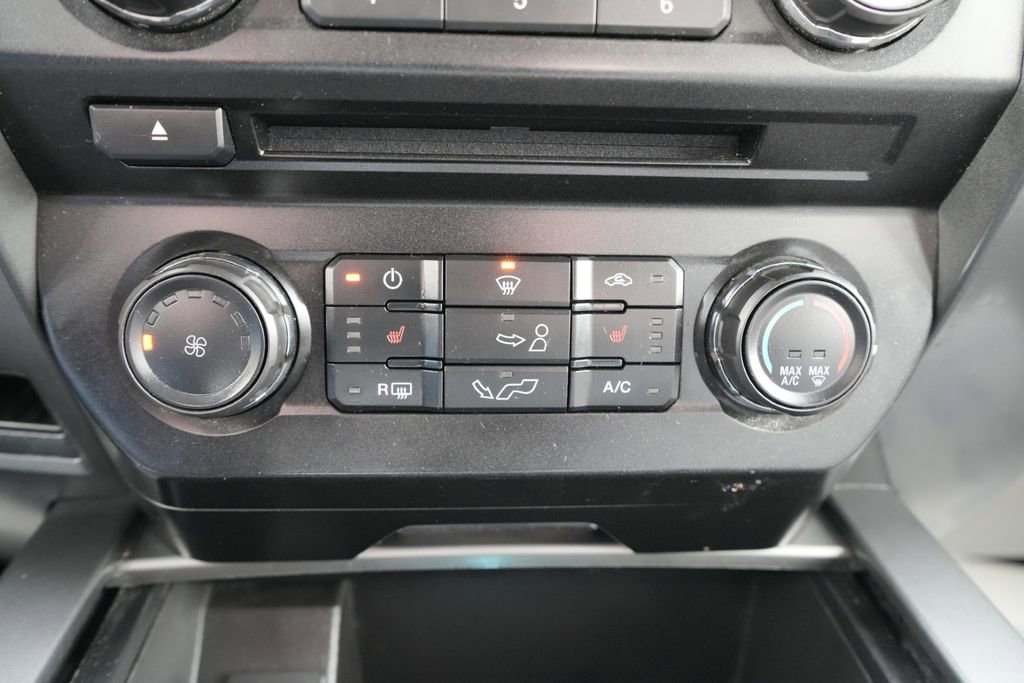 Used 2018 Ford F150 XLT w/ Equipment Group 302A Luxury image 35