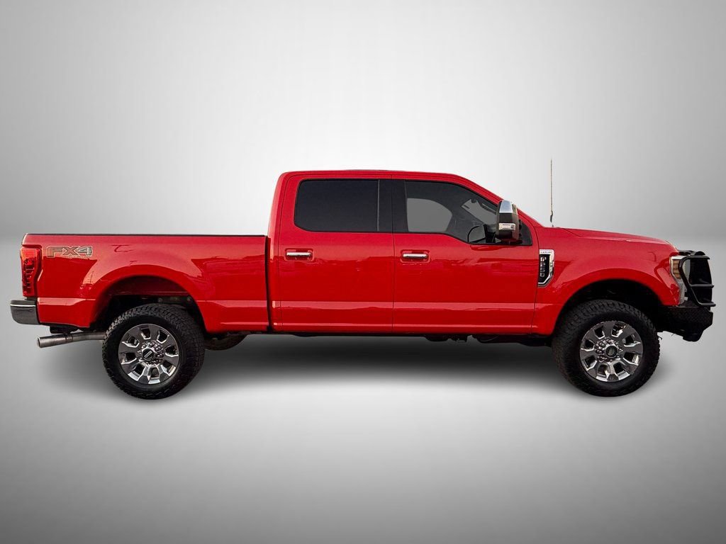 Used 2018 Ford F250 Lariat w/ Chrome Package image 5