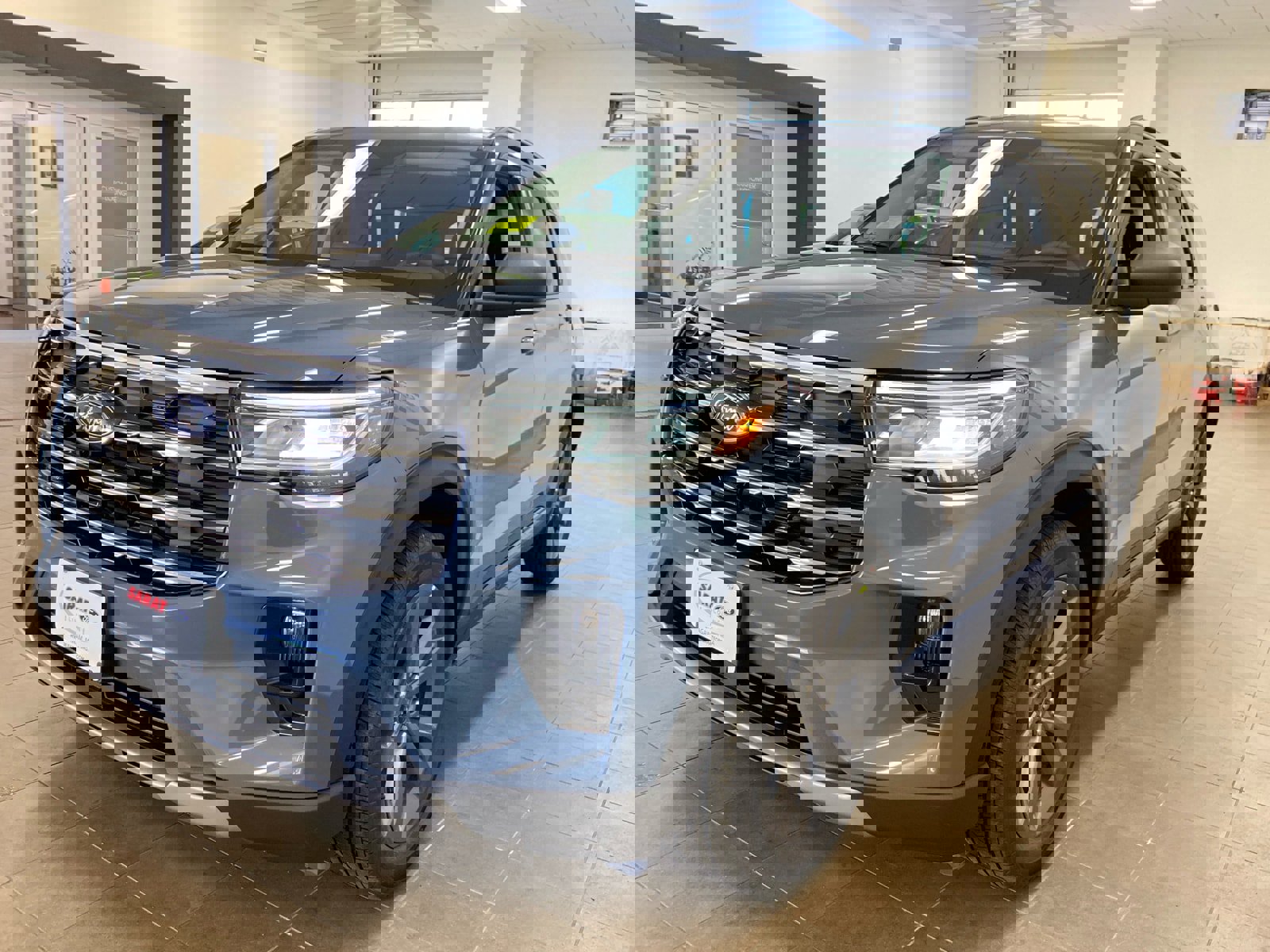 New 2026 Ford Explorer Active w/ Active Comfort Package image 4