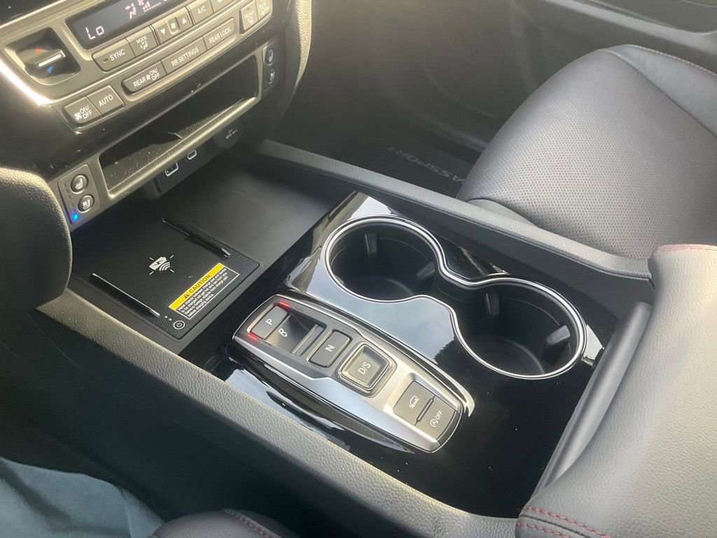 Used 2024 Honda Passport Black Edition image 27