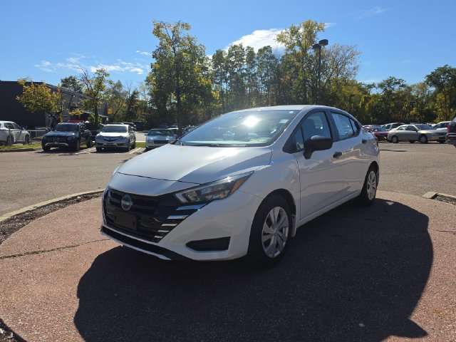 Used 2025 Nissan Versa S w/ Trunk Package FWD 360° Tour