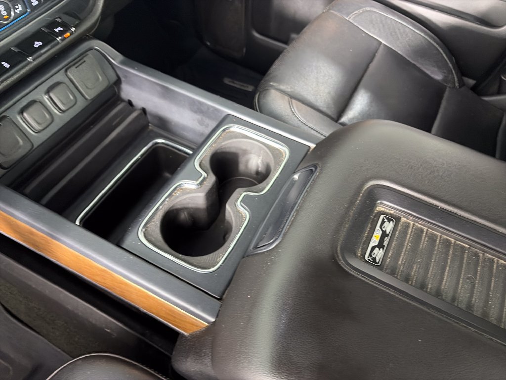 Used 2016 Chevrolet Silverado 1500 LTZ w/ Sport Package AWD/4WD image 24