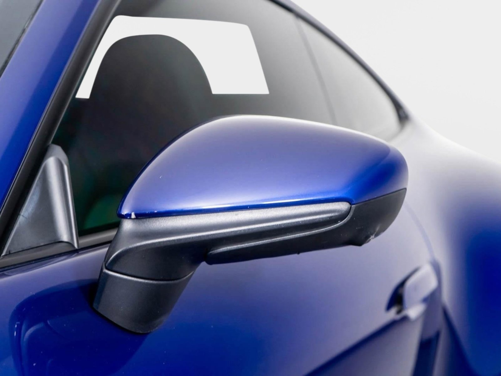 Used 2024 Porsche 911 Carrera 4S w/ Sport Package image 34