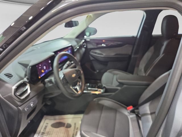 New 2026 Chevrolet TrailBlazer LT w/ LT Cold Weather Package AWD/4WD image 25
