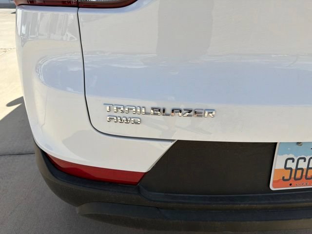 Used 2026 Chevrolet TrailBlazer LS AWD/4WD image 5