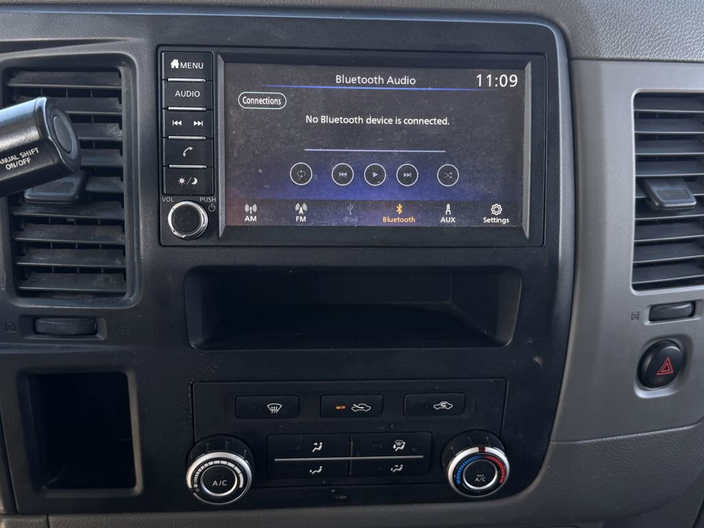 Used 2020 Nissan NV 2500 SV image 16