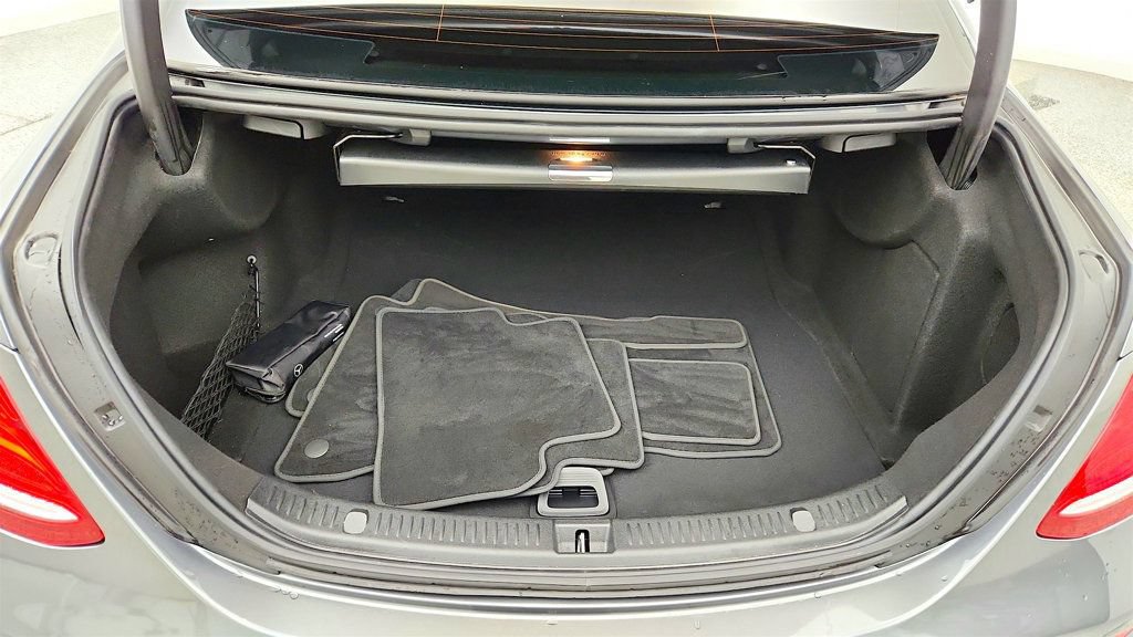 Used 2020 Mercedes-Benz E 350 Sedan image 21