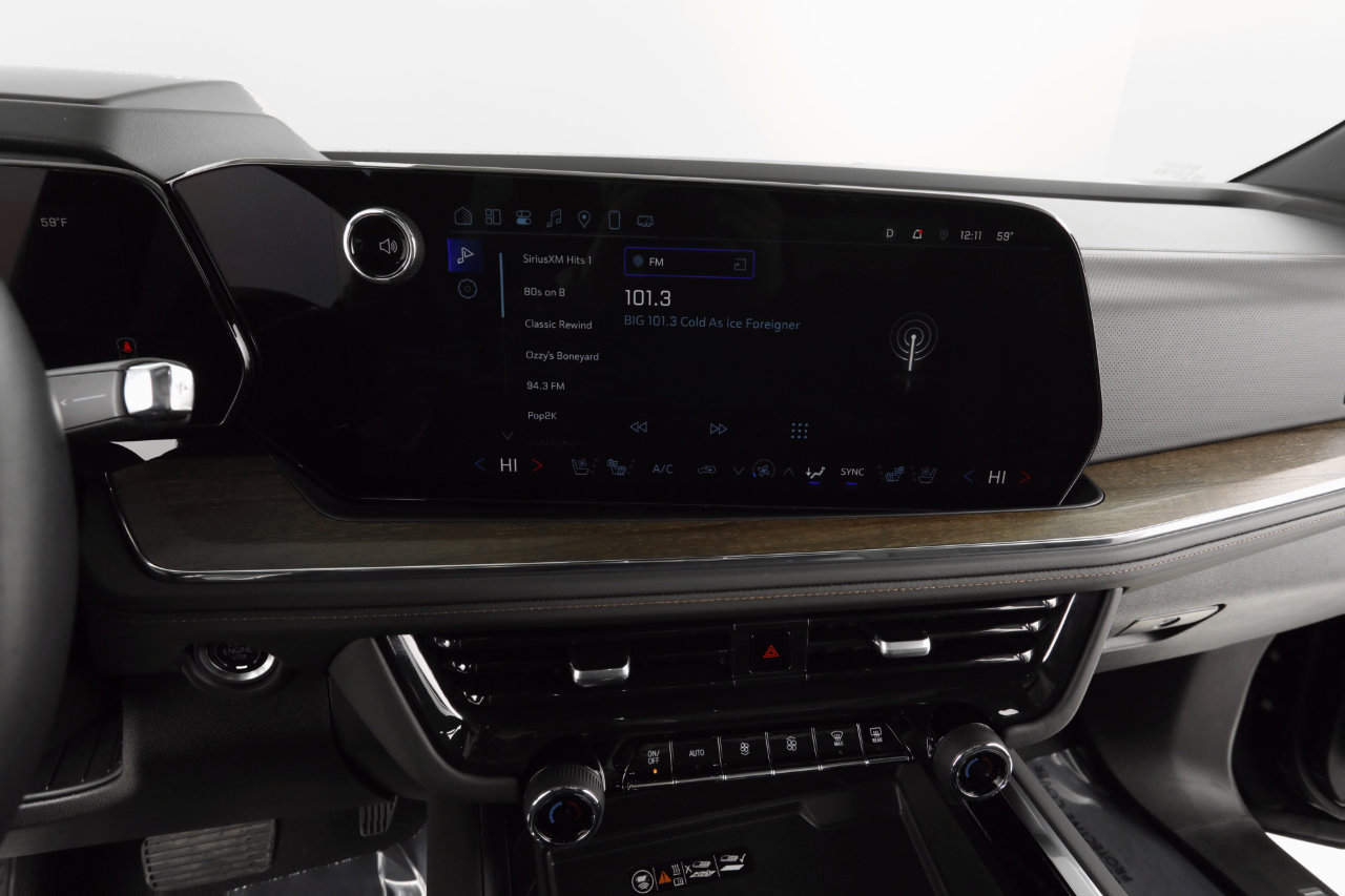 Used 2025 Chevrolet Tahoe High Country image 43