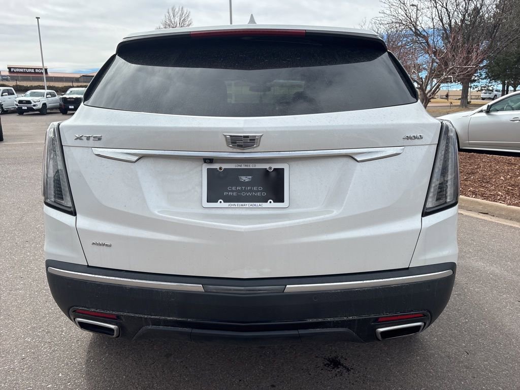 Certified 2022 Cadillac XT5 Sportv w/ LPO, ONYX Package image 4