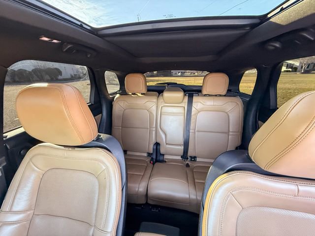 Used 2020 Lincoln Corsair Reserve image 19