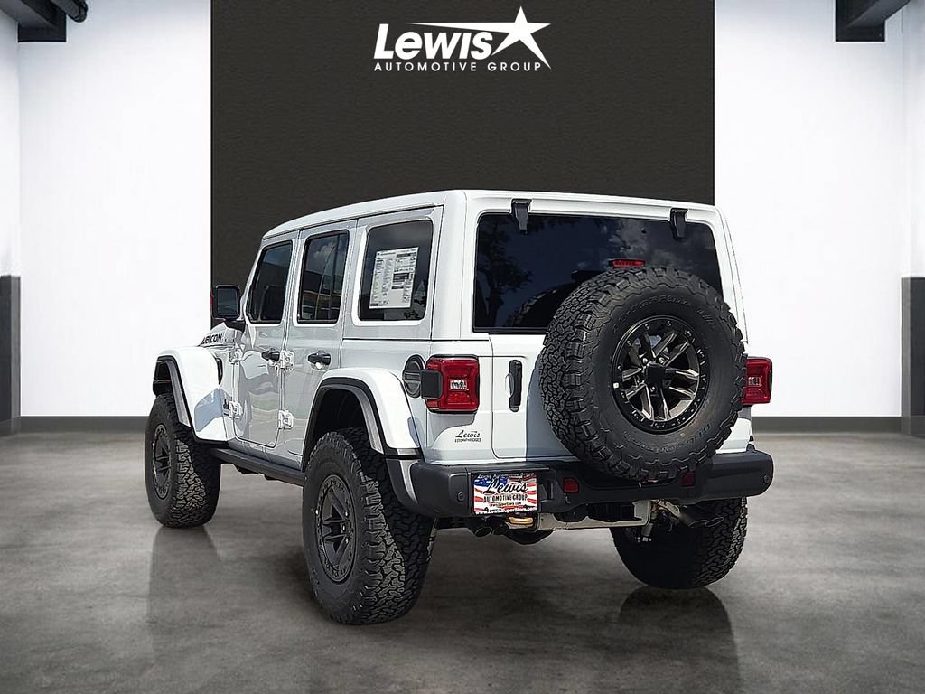 Used 2025 Jeep Wrangler Unlimited Rubicon 392 AWD/4WD image 5