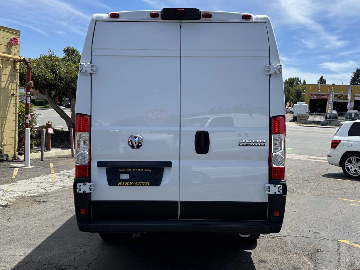 Used 2023 RAM ProMaster 3500 w/ Driver Convenience Group FWD image 11