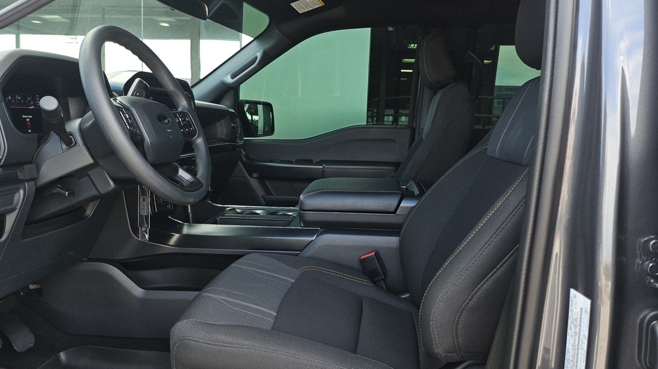 Used 2025 Ford F150 STX w/ STX Black Appearance Package AWD/4WD image 9