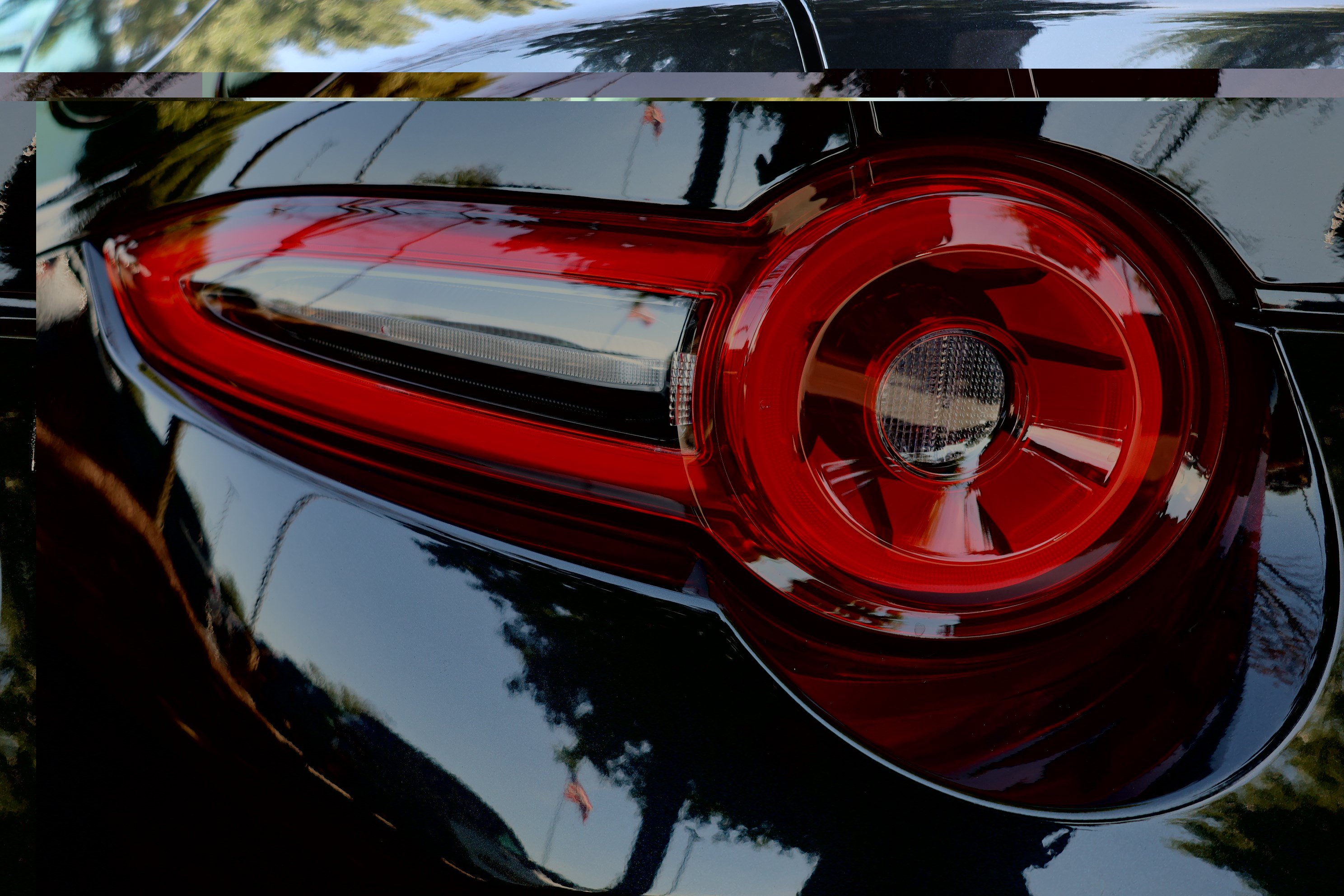 New 2026 MAZDA MX-5 Miata RF Grand Touring RWD image 22