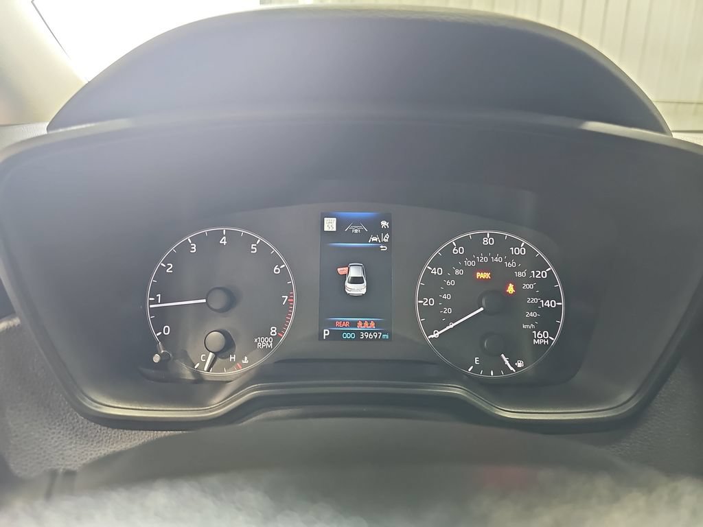Used 2025 Toyota Corolla LE FWD image 18