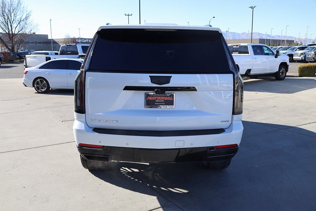 Used 2026 Cadillac Escalade Sport w/ Touring Package image 5