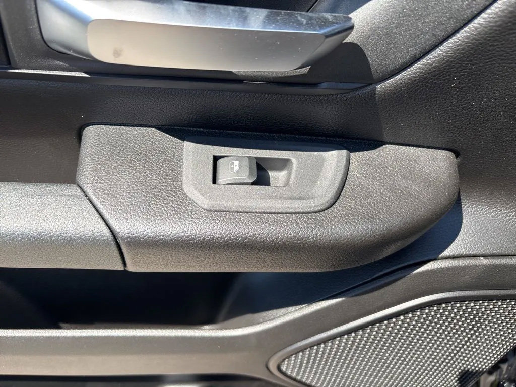 New 2026 RAM 1500 Express AWD/4WD image 26