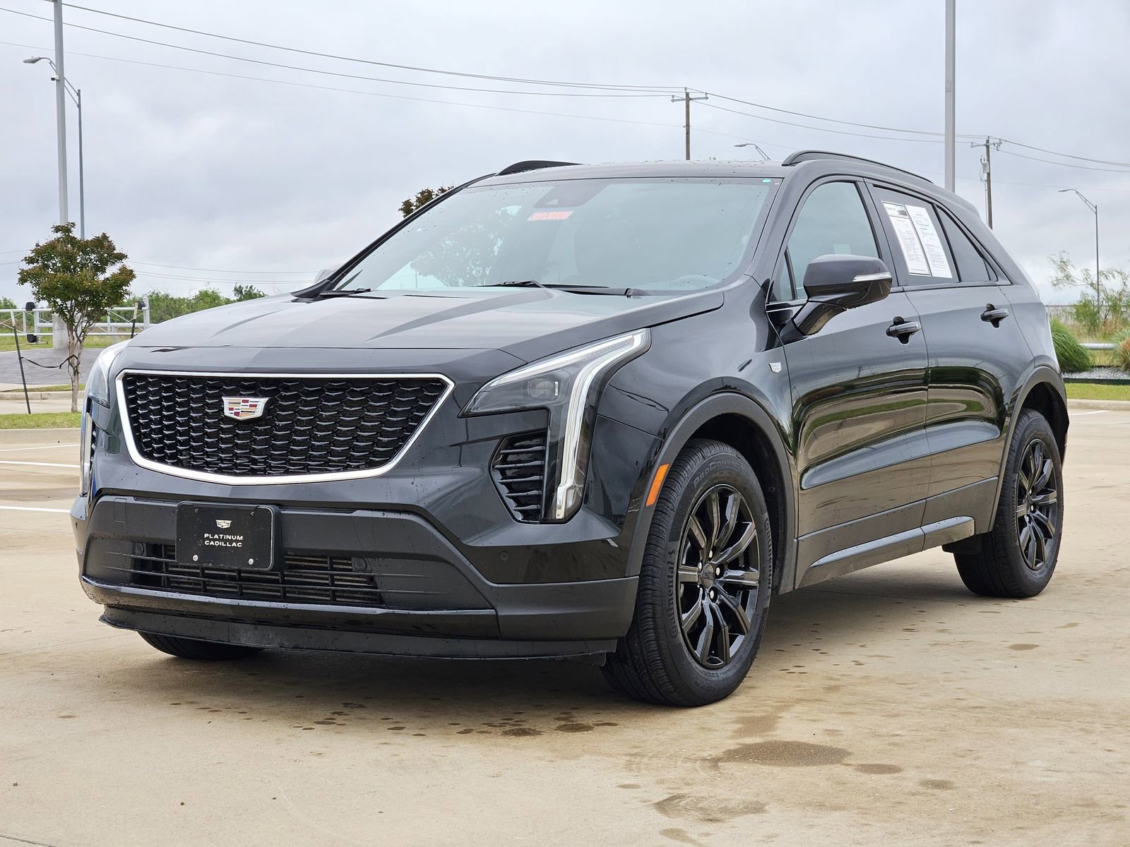 Certified 2023 Cadillac XT4 Sport AWD/4WD image 2