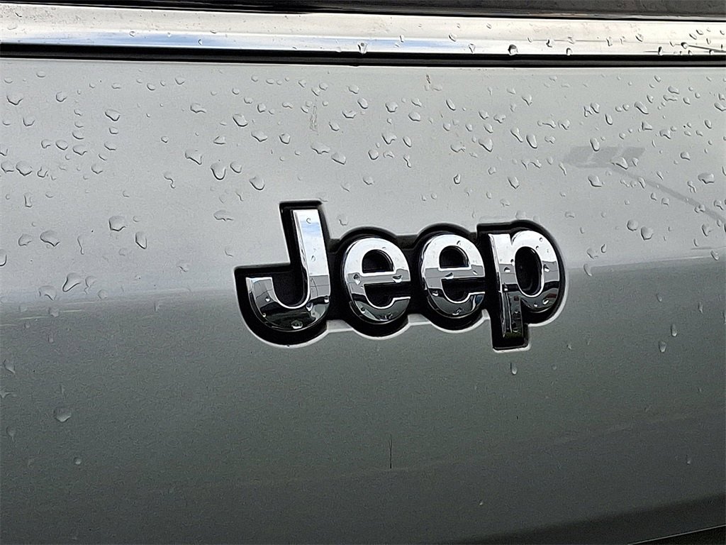 Used 2021 Jeep Grand Cherokee L Limited image 29