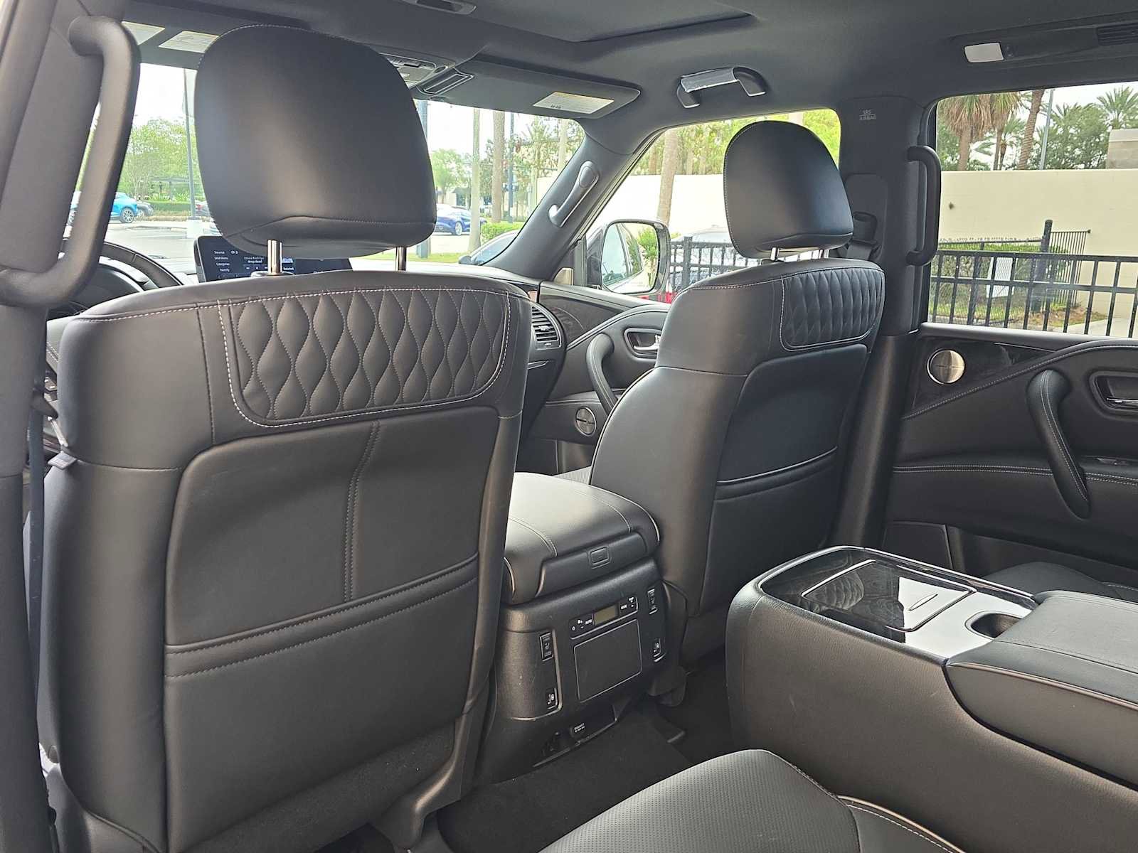 Certified 2024 INFINITI QX80 Sensory w/ Cargo Package AWD/4WD image 12