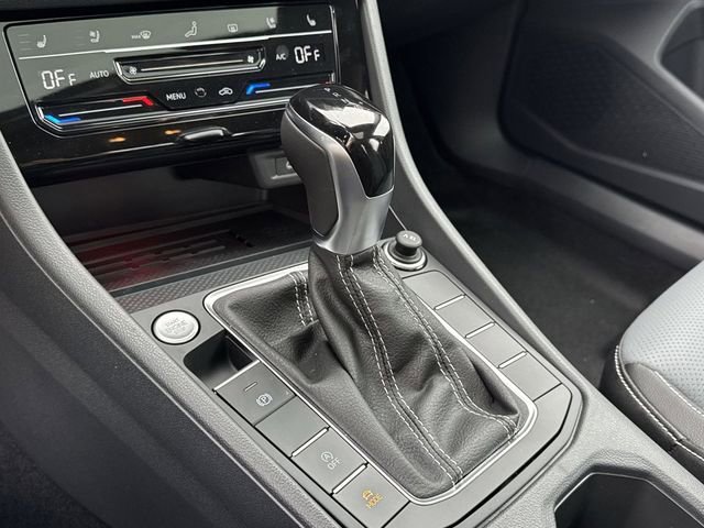 New 2026 Volkswagen Jetta SEL FWD image 13