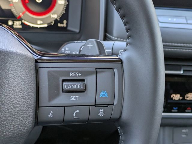 Used 2025 Nissan Rogue SL w/ SL Premium Package FWD image 29