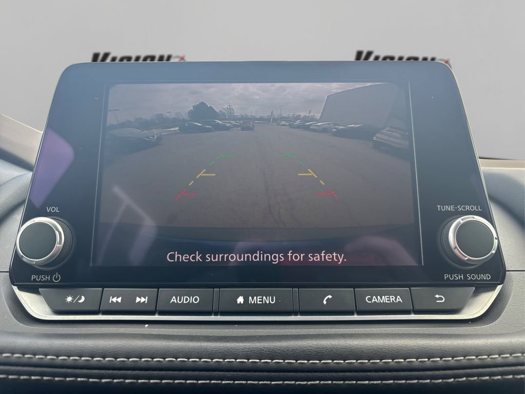 Used 2023 Nissan Rogue S image 31