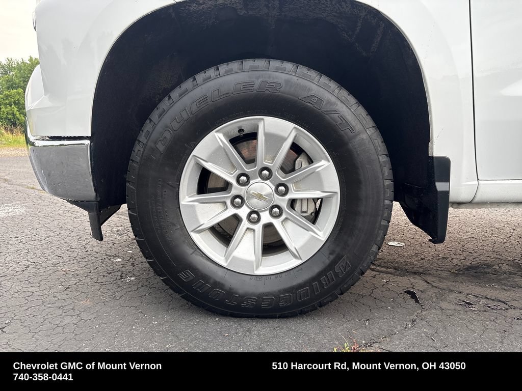 Used 2023 Chevrolet Silverado 1500 LT AWD/4WD image 24