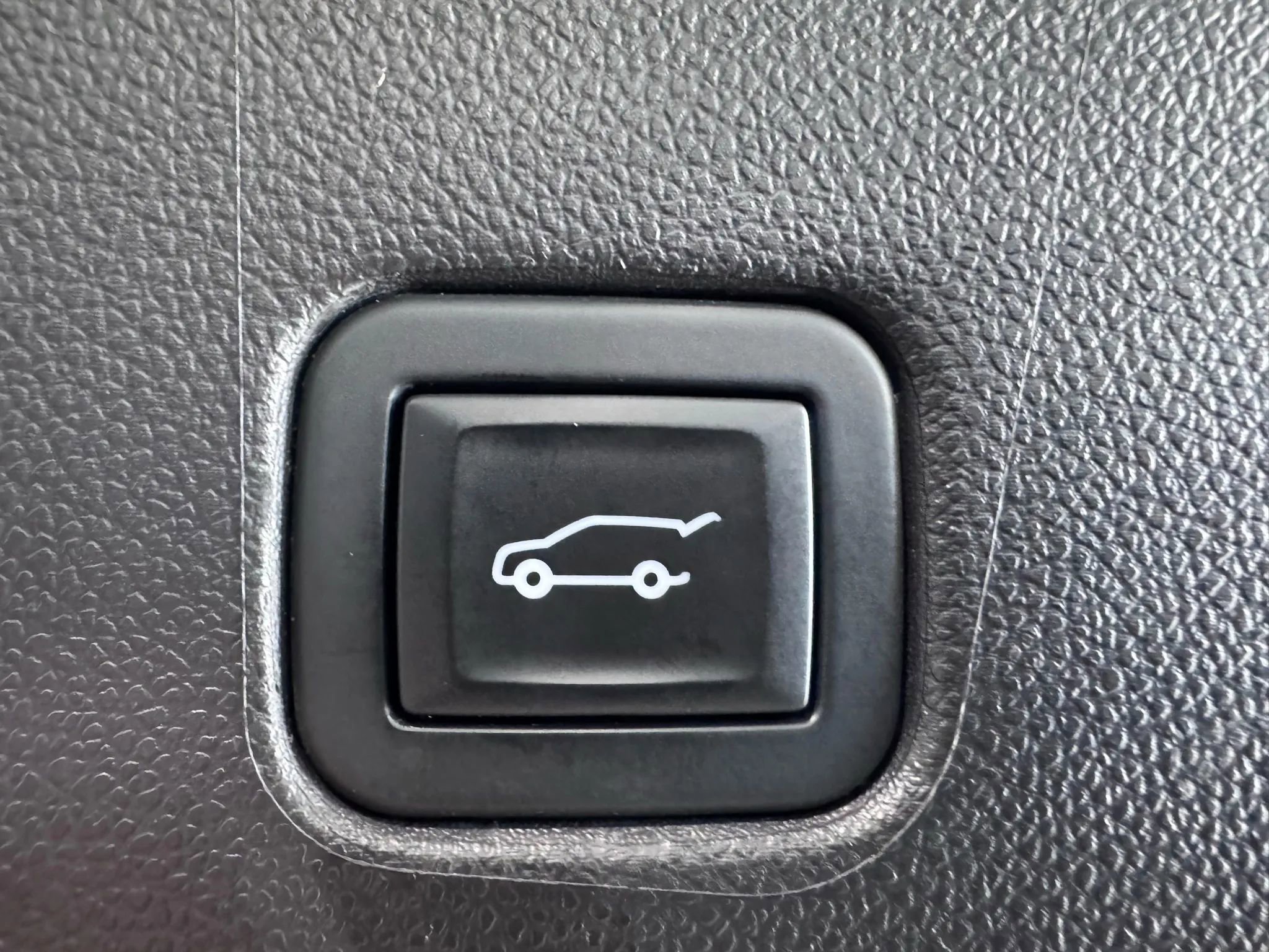 Used 2021 Chevrolet Blazer Premier w/ LPO, Black Accent Package AWD/4WD image 22