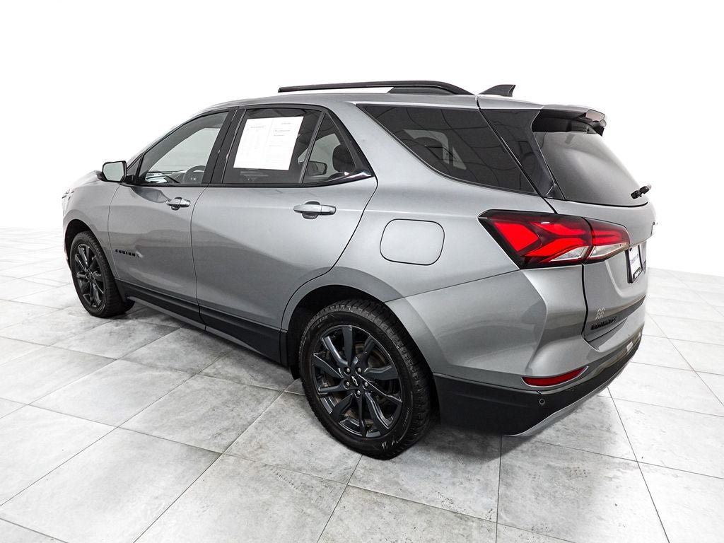 Used 2023 Chevrolet Equinox RS AWD/4WD image 4