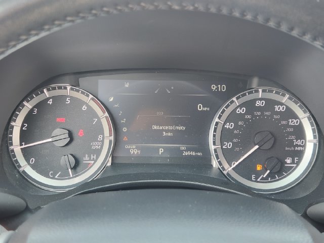 Used 2023 Toyota Highlander XSE FWD image 11