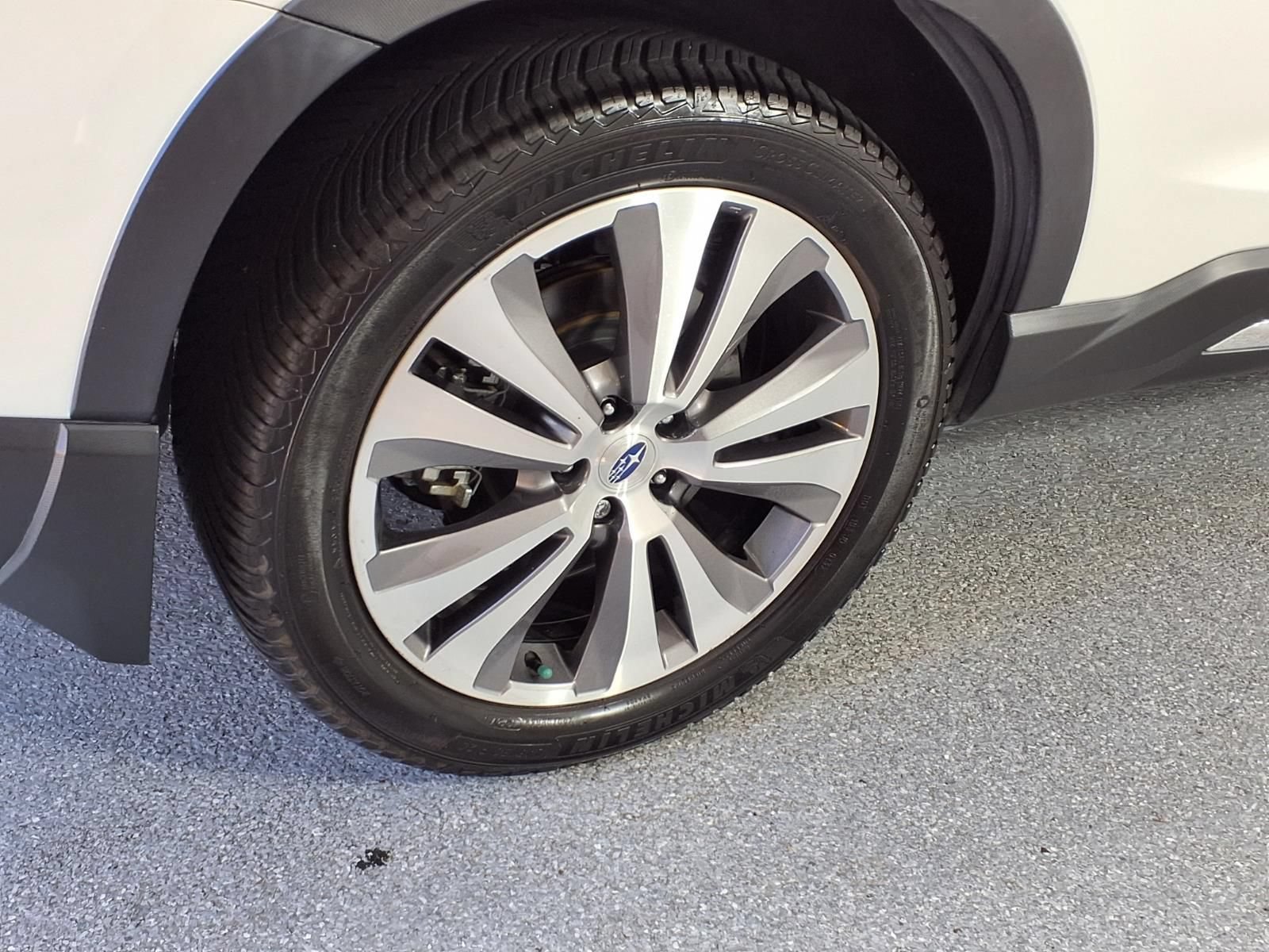 Used 2020 Subaru Ascent Limited w/ Popular Package #2A AWD/4WD image 5