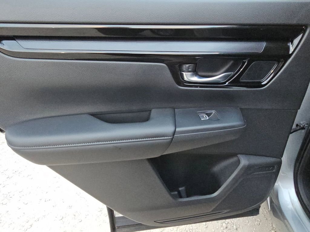 Used 2025 Honda CR-V EX-L image 14