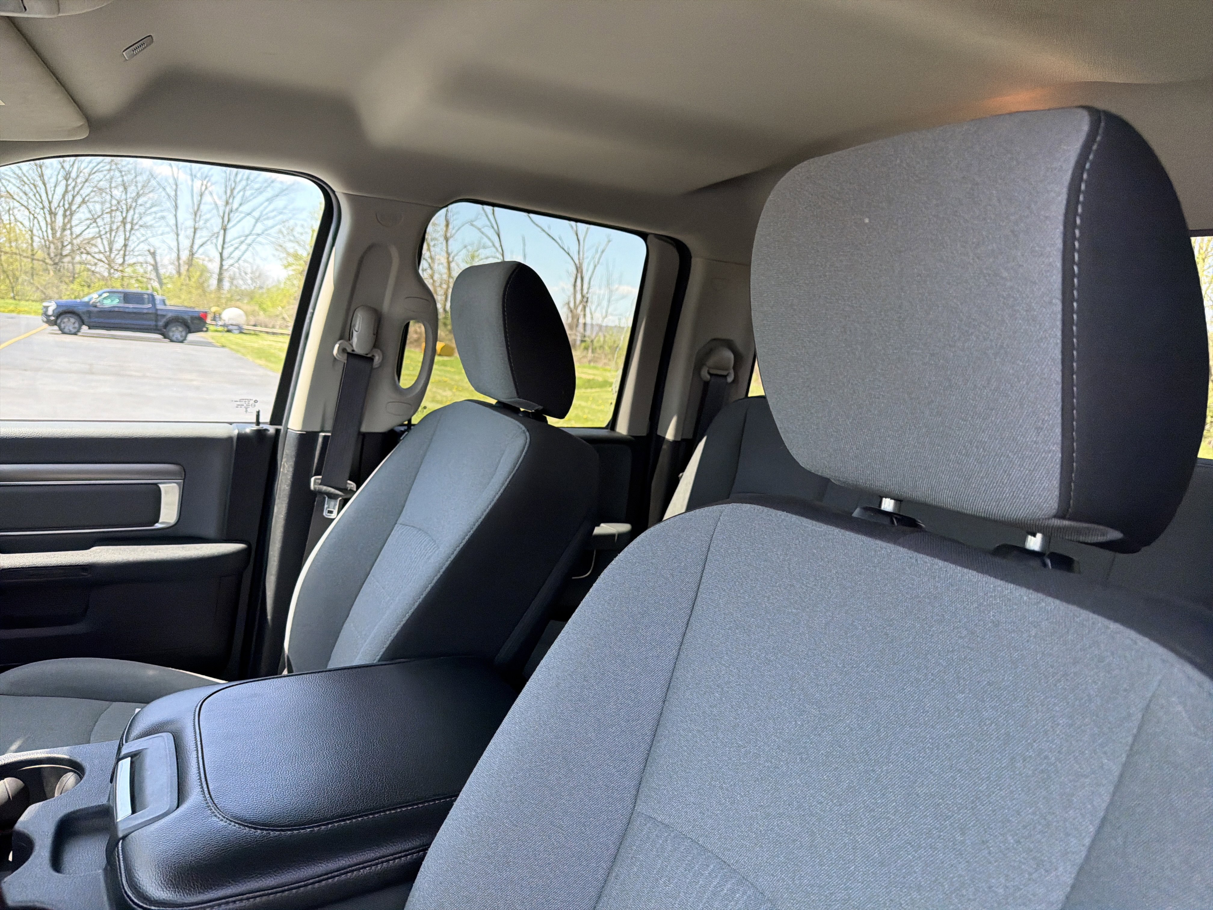 Used 2024 RAM 1500 Classic SLT AWD/4WD image 12