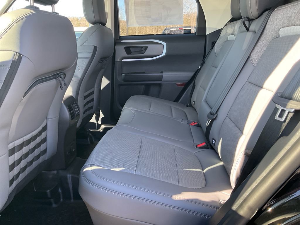 New 2025 Ford Bronco Sport Badlands image 13
