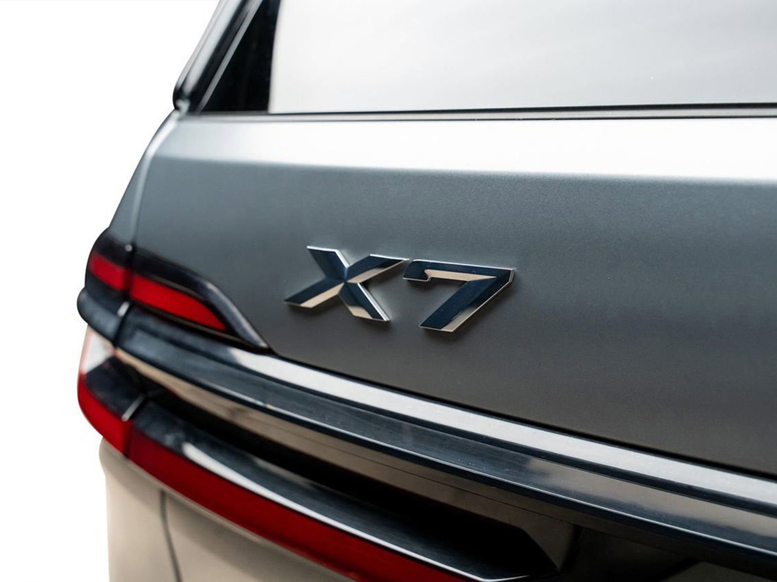 Used 2023 BMW X7 xDrive40i w/ Premium Package image 23