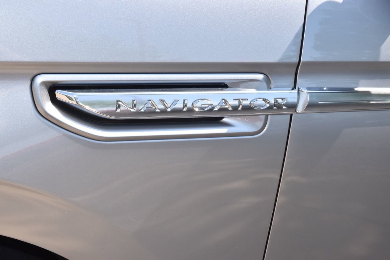 Used 2021 Lincoln Navigator Reserve w/ Luxury Package image 44