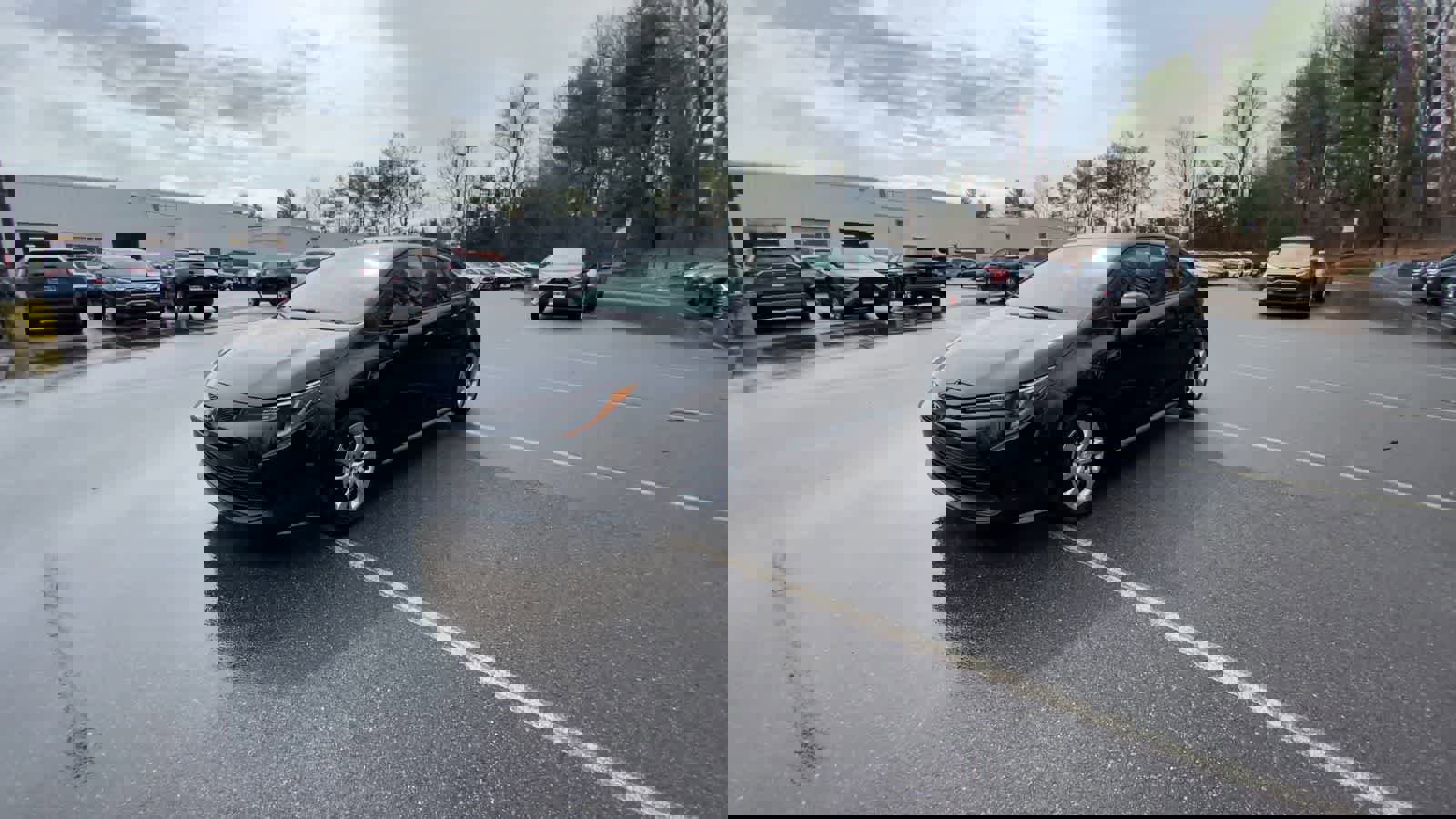 Used 2025 Toyota Corolla LE image 9